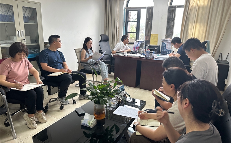 测绘公司召开2025年度四川省重点区域自然南宫ng28相信品牌力量统一确权登记项目（三包）启动暨交底会